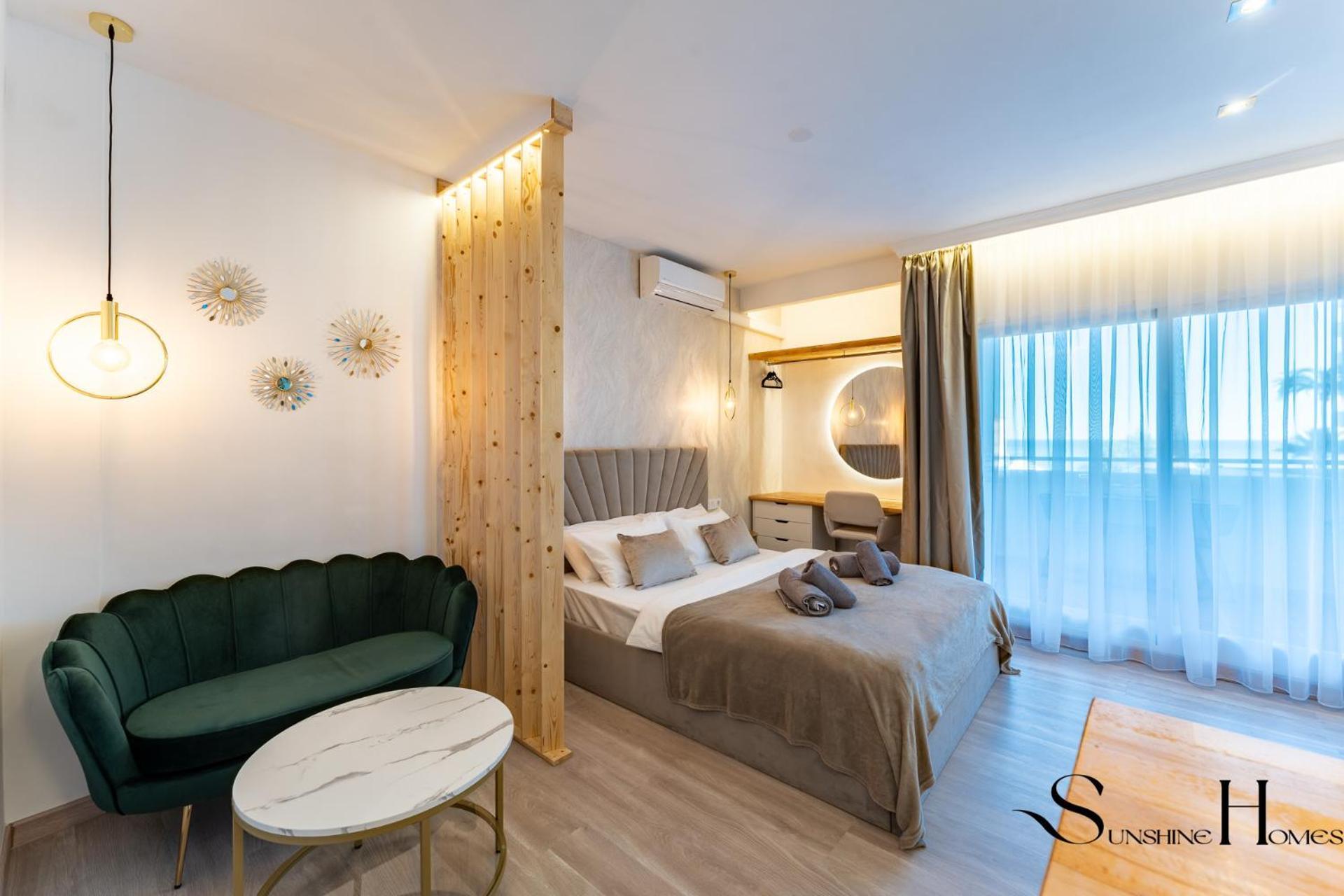 Seaview Beachfront Studio With Aqua Park & Balcony Benalmadena Exterior photo